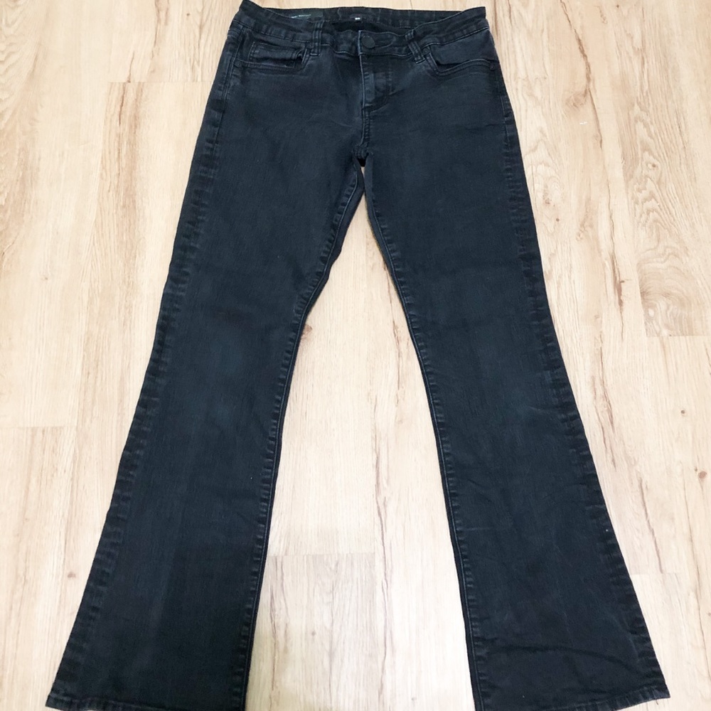 Kut from the Kloth size 6 black jeans